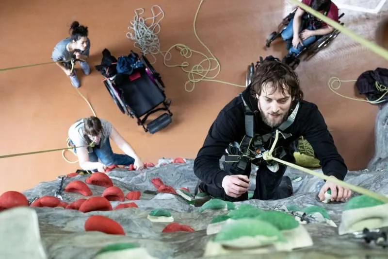 DAV Kletter- und Boulderzentrum München-West — bouldering-studio i Gilching — 5
