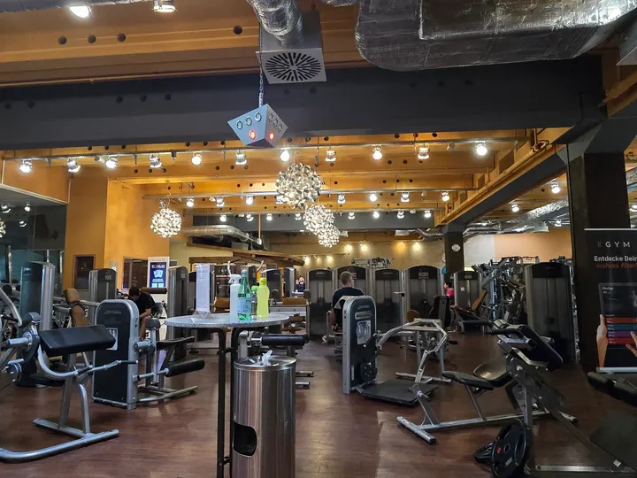 Die Insel Fitness und Wellness GmbH — Fitnessstudio in Weichs, Regensburg