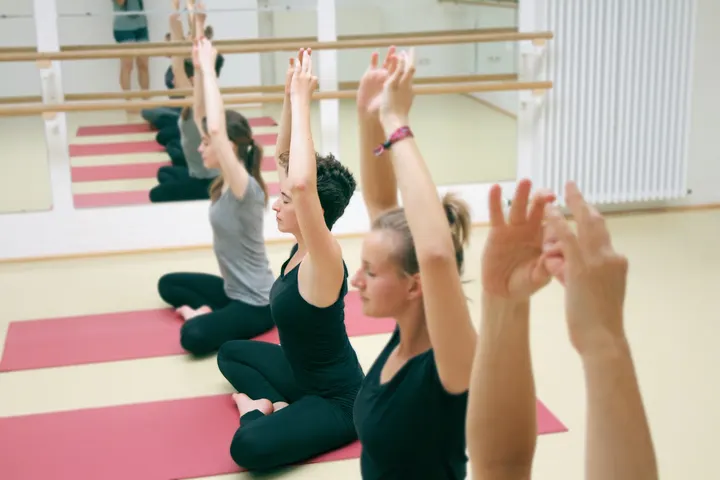 Sattva Yoga — Yoga in Kursort, München