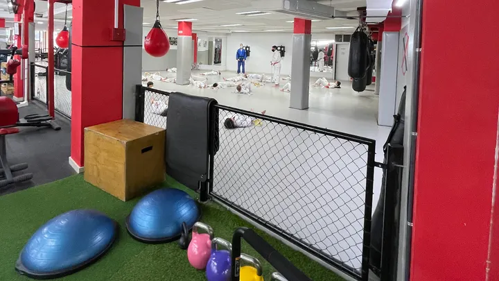 XFit Sant Gervasi — fuerza-studio en Barcelona — 5