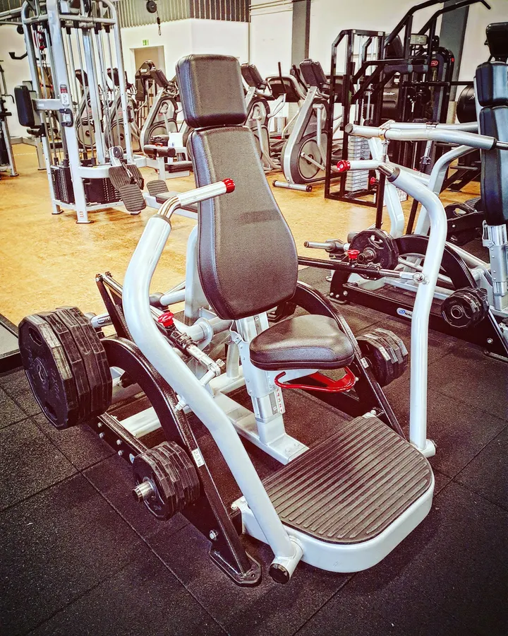Checker Fitness — fitnessstudio in Simbach am Inn — 5