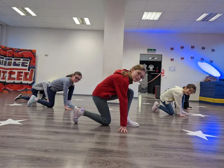 Dance United — tanz-studio in Mitte, Kassel — 2