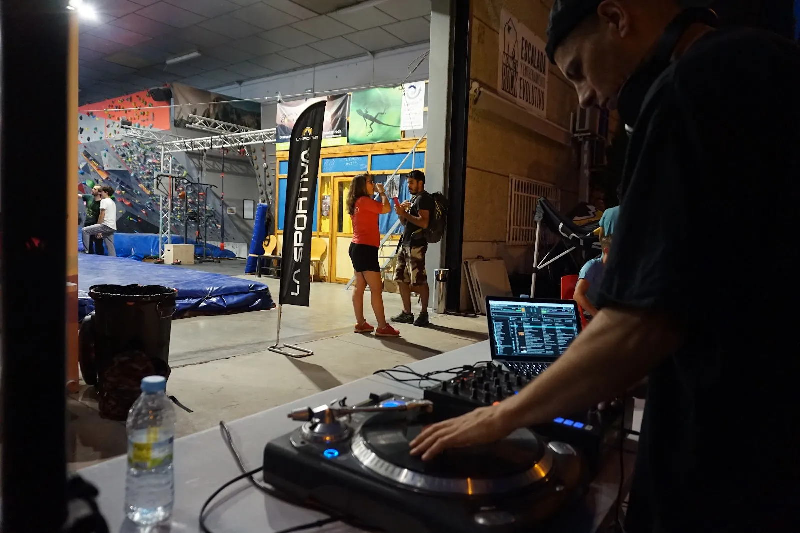 MONKEY ROCK › Rocódromo Córdoba — escalada-studio en Córdoba — 3