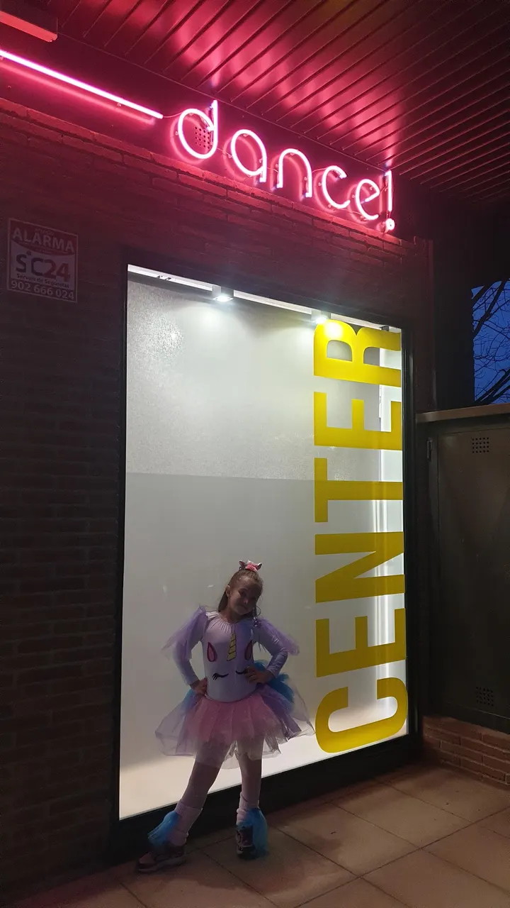 Nº1 DANCE FIT CENTER — baile-studio en Lleida — 2