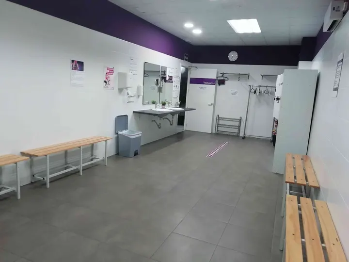Gimnasio Femenino Curves — estudio de fitness-studio en la Petxina, Valencia — 3