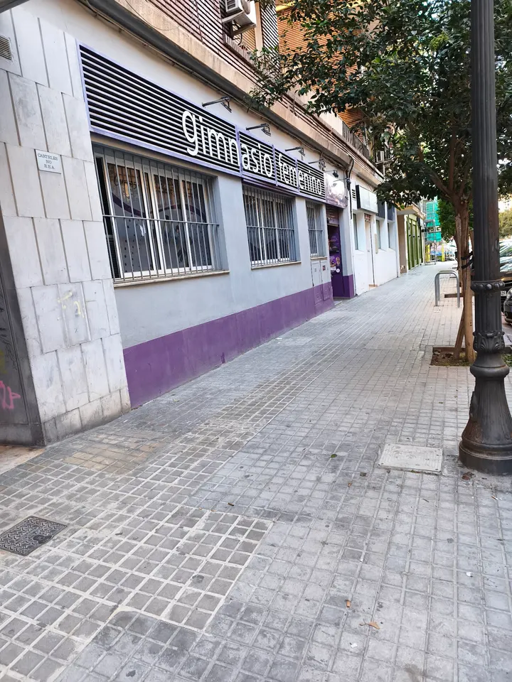 Gimnasio Femenino Curves — estudio de fitness-studio en Valencia — 4