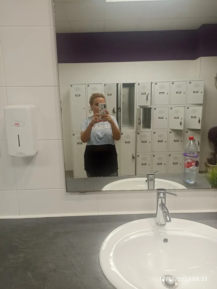 Gimnasio Femenino Curves — Estudio de fitness en la Petxina, Valencia