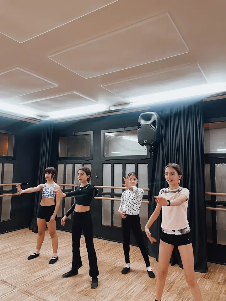 Flamingo Dance School — baile-studio en Sant Andreu, Barcelona — 3