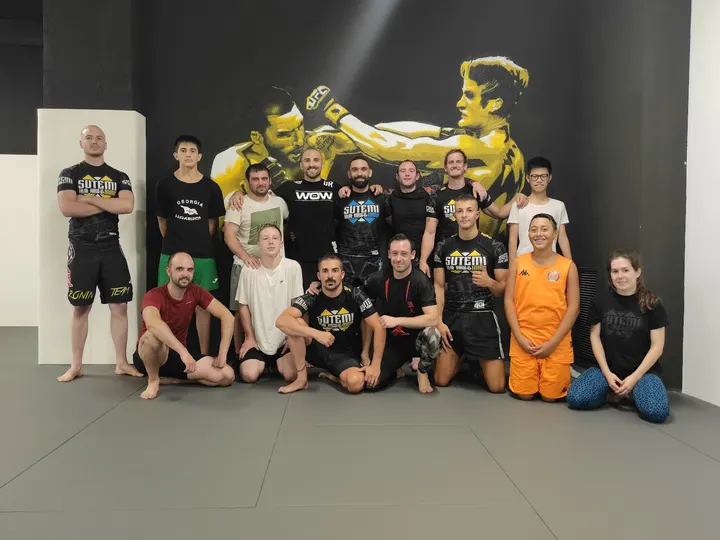 Sutemi Burgos — MMA en El Crucero, Burgos