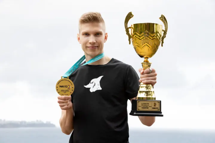 Suomen Kamppailuopisto Oy — martial arts-studio i Esboviken, Espoo