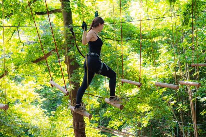 Ecopark Adventures SAS — Escalade à Paris 16e Arrondissement, Paris