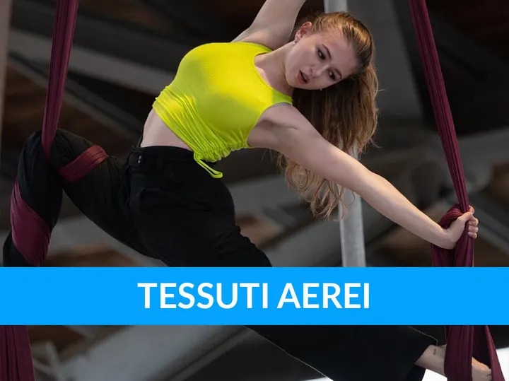FlyFit Brescia — Acrobatica aerea a Brescia Antica, Brescia