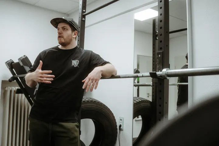 Der Schurke — fitnessstudio in Hauptbahnhof, Saarbrücken — 2