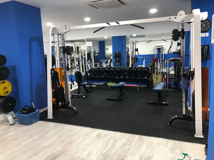 Urban Fitness Gym Center — estudio de fitness-studio en La Soledat Nord, Palma — 2