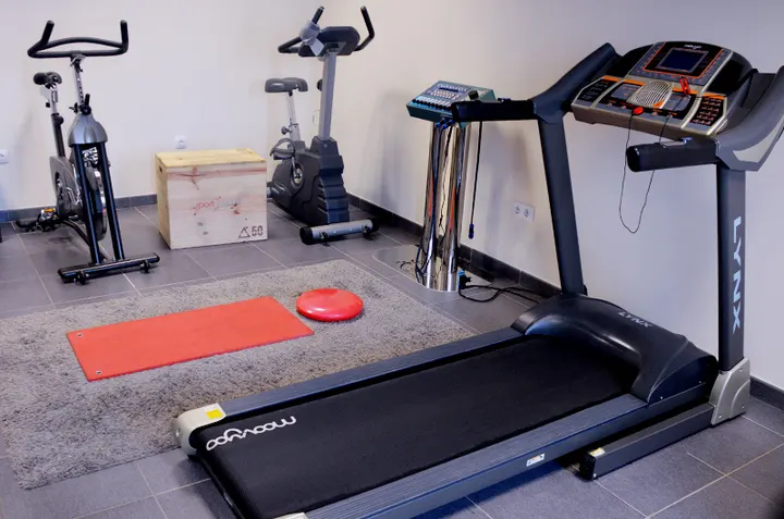 BODYSOLUTION - ELECTROESTIMULACIÓN — electroestimulación-studio en Gines, Sevilla — 2