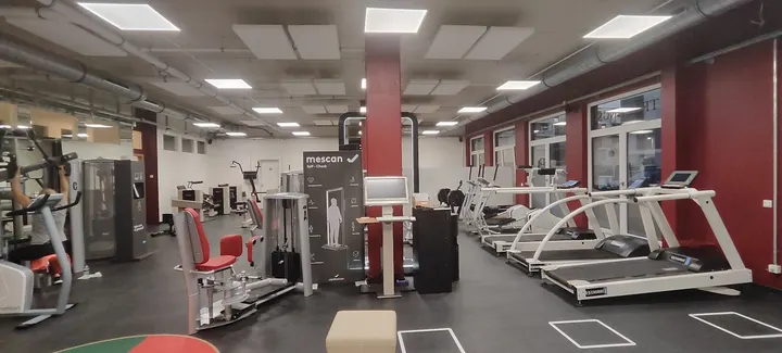 Trainingshelden — Fitnessstudio in Schönefeld