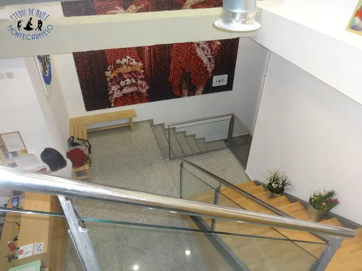 Dance Studio Montecarmelo — Baile en El Goloso, Madrid