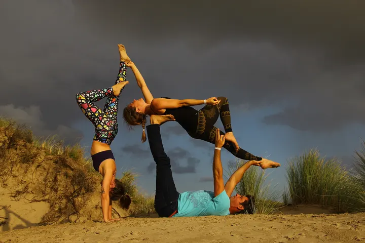 AcroYoga Moves — yoga-studio in De Camp, Leiden — 2