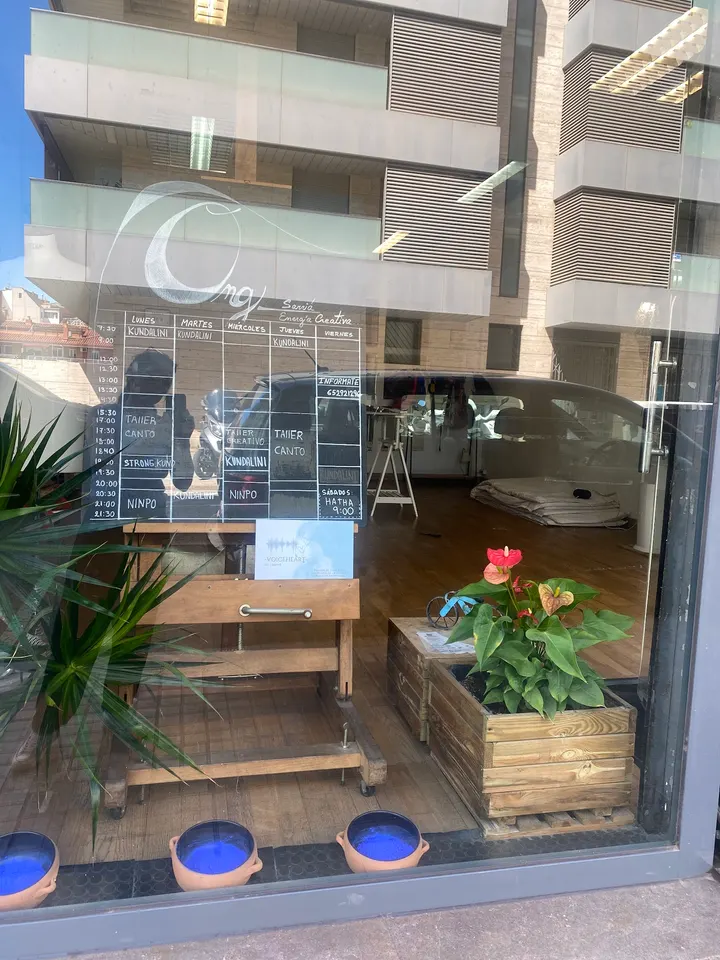 Ong Sarria Yoga-Kundalini Talleres Creativos — yoga-studio en Barcelona — 3