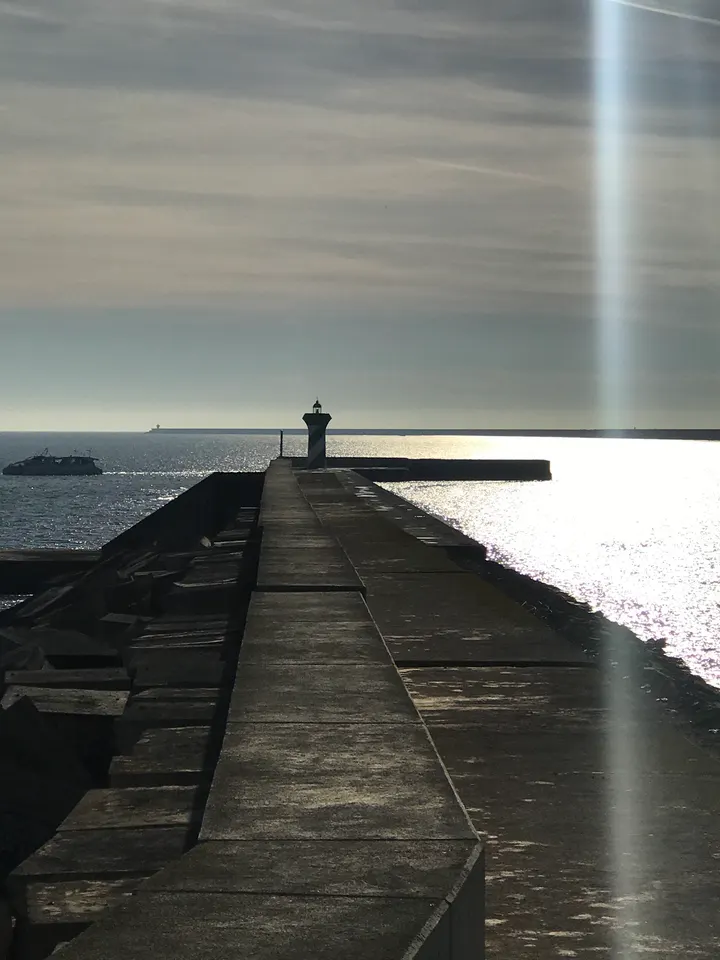 Mirador del Mediterrani W By Andrea Sais — yoga-studio en Barcelona — 5