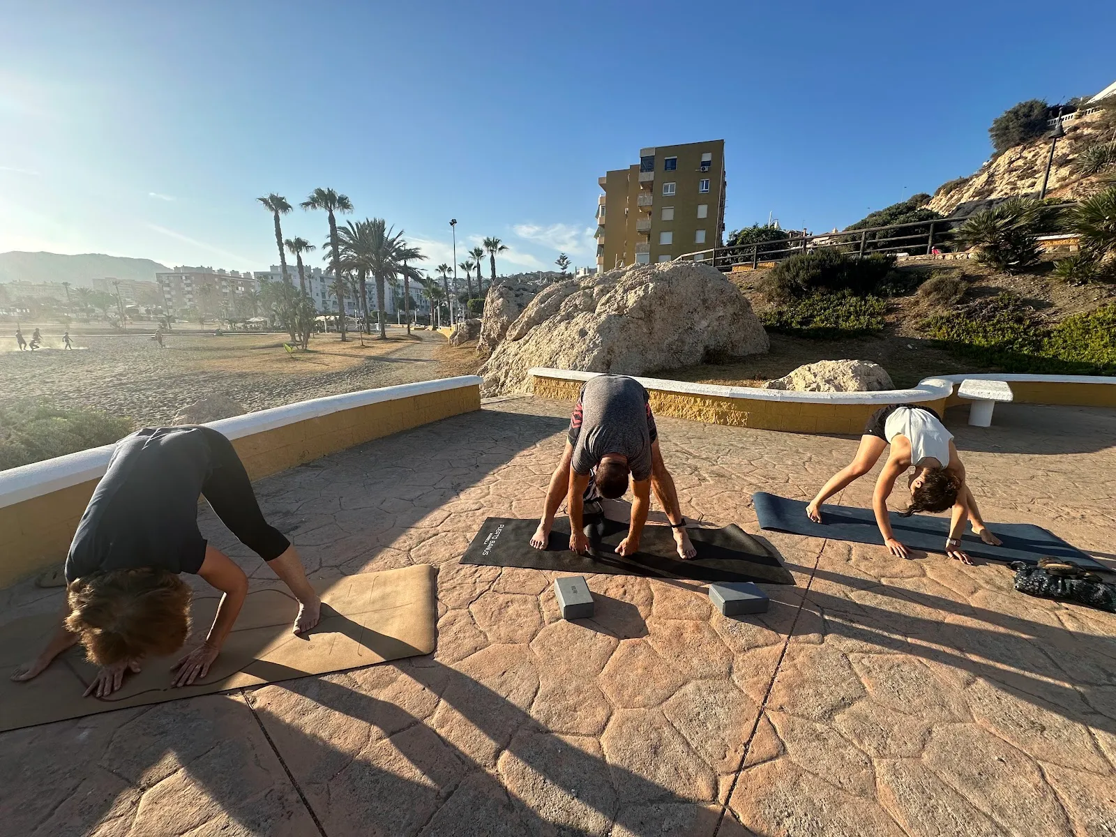 Clases De Hatha Yoga Con Abril — yoga-studio en La Cala del Moral — 3
