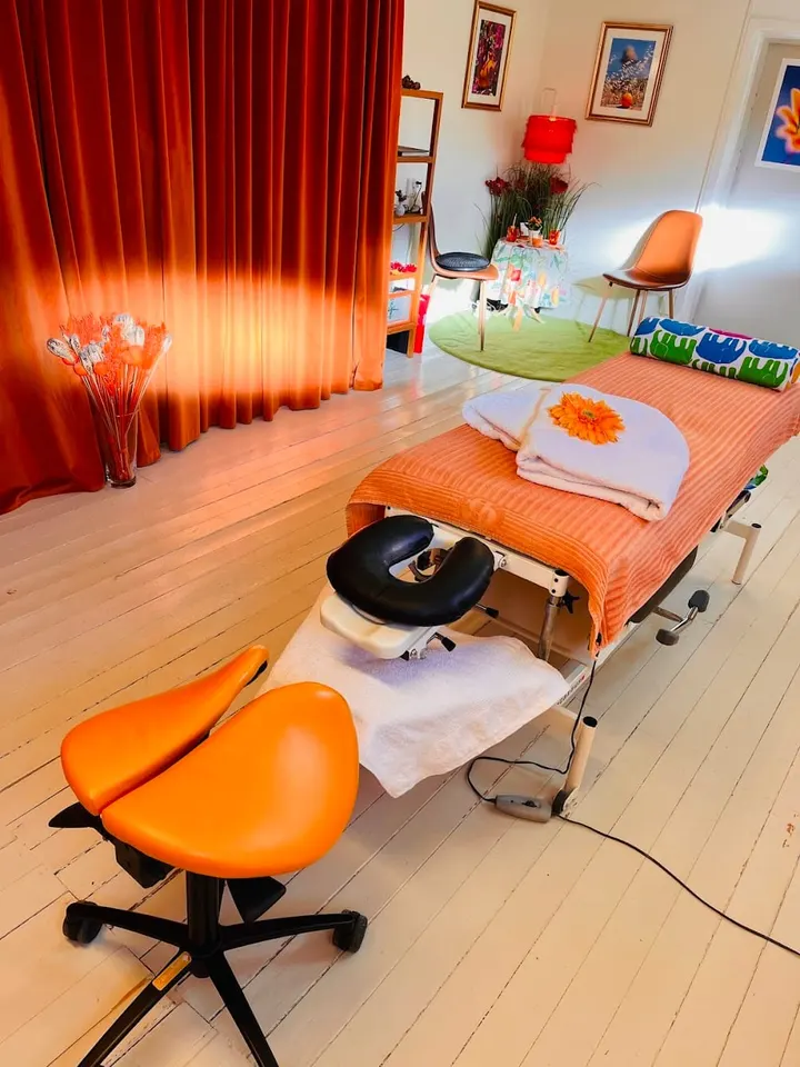 Orangeriet Friskvård i Täby — wellness-studio i Viggbygärdet, ned — 2