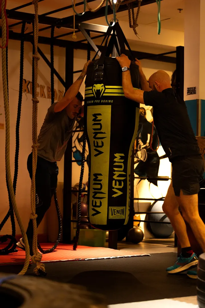 HIGHT INTENSITY DEFENDER — boxe-studio à Dax — 3