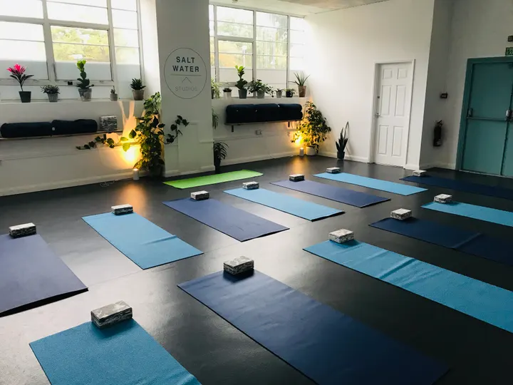 Malli Yoga- Saltwater Studios Worthing — yoga-studio in Broadwater, Worthing — 2