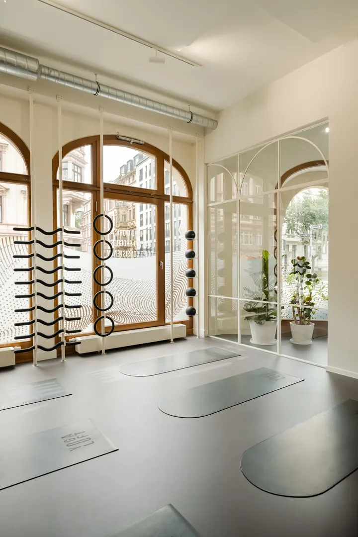 YOGALOFT Frankfurt - BHVL — yoga-studio in Frankfurt am Main — 4