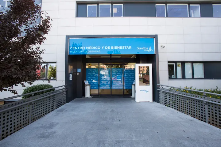 Centro de Bienestar Sanitas Alcobendas — entrenamiento personal-studio en Alcobendas — 5