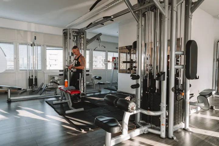 Fit 4 You — Fitnessstudio in Senden-Ay