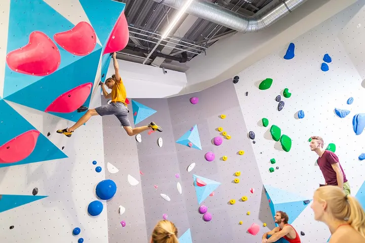 Boulderwelt München Ost — Bouldering in Berg am Laim, München