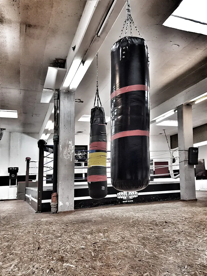 Kurze Rippe Boxclub city-nord — kampfsport-studio in Neustadt/Nord, Köln — 2