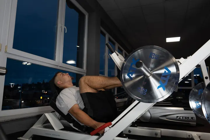 MIKE´s Fitness & Coaching — fitnessstudio in Leoprechting, Hutthurm — 3