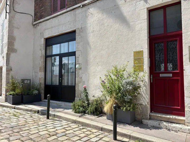 Natacha Aziz — yoga-studio à Orléans — 4