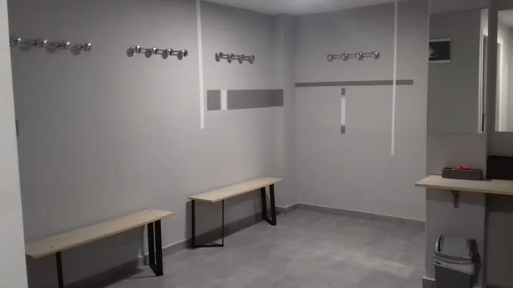 Polemicos tu escuela de pole dance y aéreos en Murcia — estudio de fitness-studio en Murcia — 4