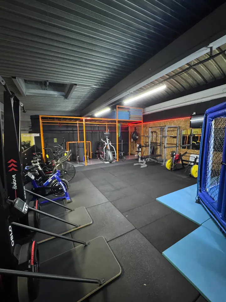 Apash Academy — Musculation à Meyzieu