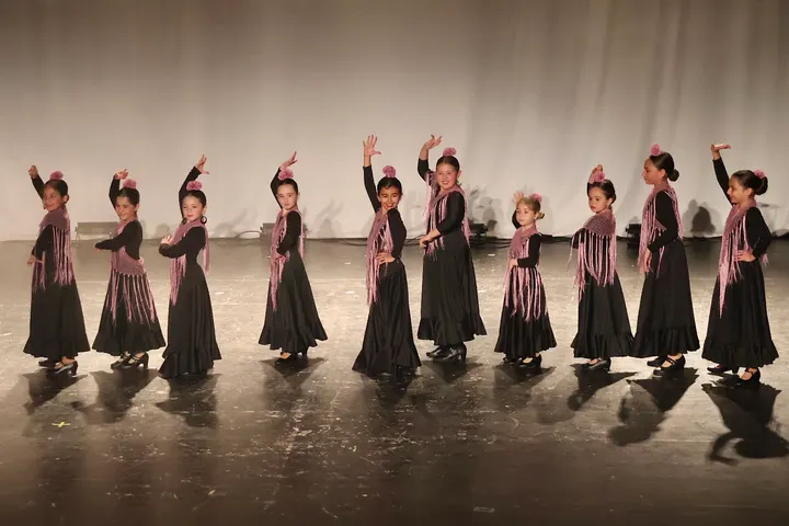 DeArte By Jenny Marso ESCUELA DE BAILE — baile-studio en Almazora — 4