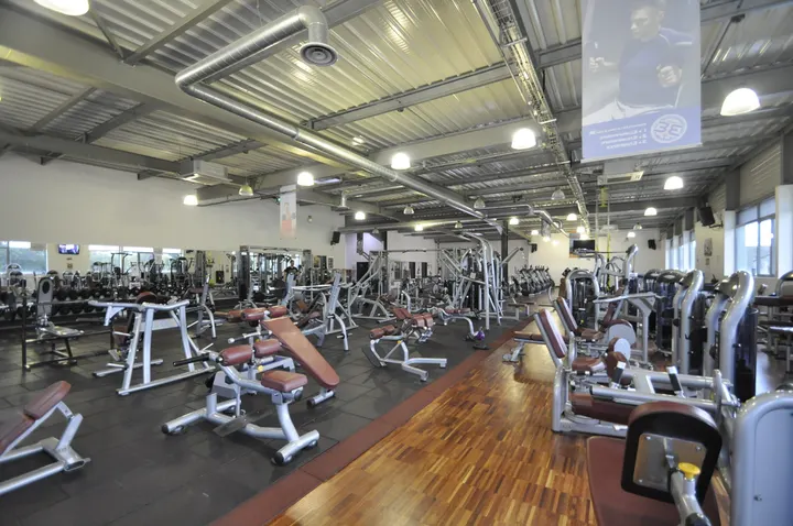 California Fitness — salle de fitness-studio à Val-de-Reuil — 4