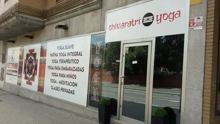 Shivaratri Yoga — yoga-studio en Madrid — 5
