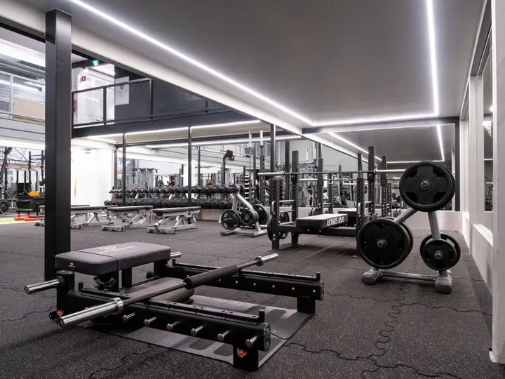 Hukka Xpress Heinäpää — voimaharjoittelu-studio – Nuottasaari, Oulu — 2