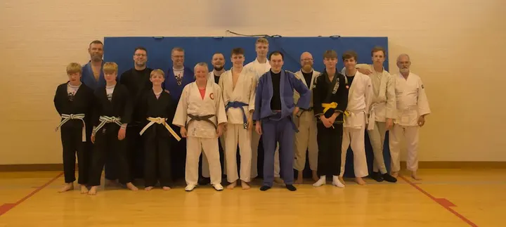Haslev Jiu-Jitsu — Træningsstudio i Haslev