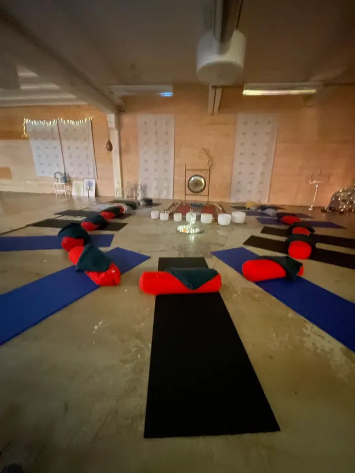 Andetaget Yogamassage I Mark — yoga-studio i Stora Brunareberg, Skene — 2