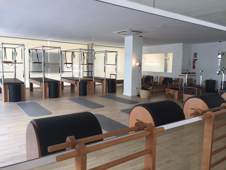CREATING PILATES — pilates-studio en Badalona — 5
