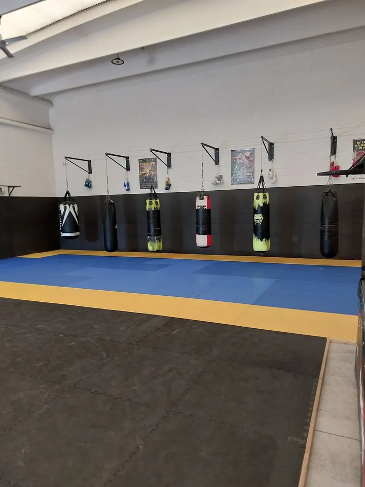 Supreme Fighting Team Bergamo — Boxe a Carnovali, Bergamo