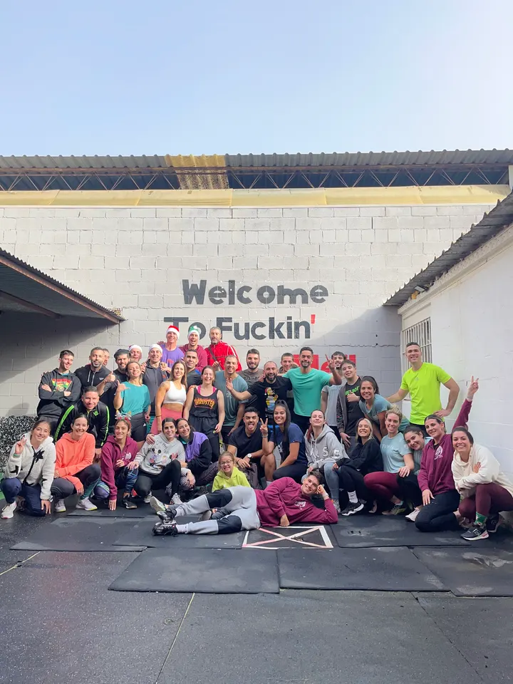 B2B Dos Hermanas — Estudio de fitness en Dos Hermanas