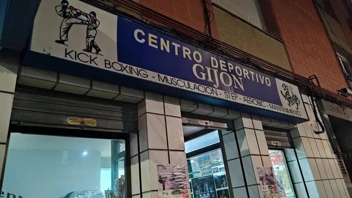 Centro Deportivo Gijón — Artes marciales en El Coto, Gijón