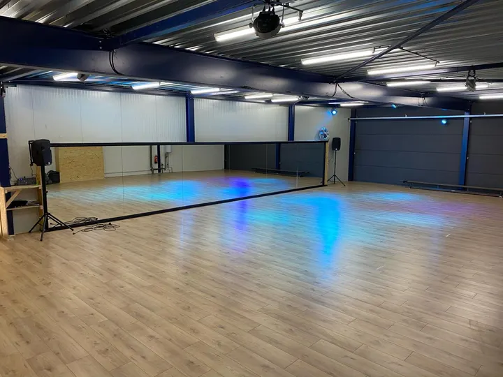 Dansschool Fuse — dans-studio in Het Zand, Terheijden — 2