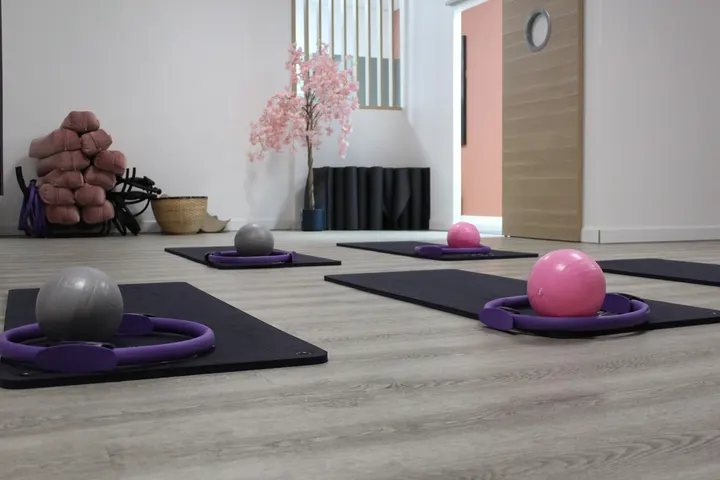 Respire Club 12 Rue Baudin Centre Commercial Charras, Cellule 56, Porte Vénus, L — salle de fitness-studio à Quartier Cœur de Ville, Courbevoie — 3