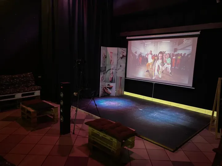 ESTUDIO 4, Escuela de Danza y Academia de Baile — baile-studio en Getafe — 3
